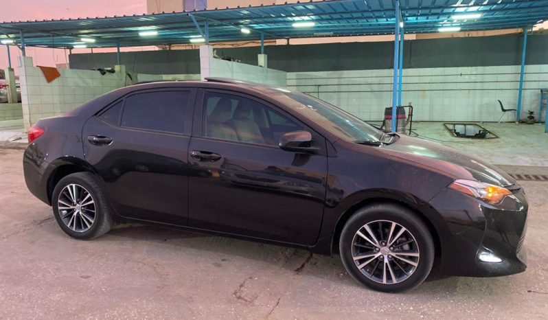 Toyota Corolla LE 2019 complet
