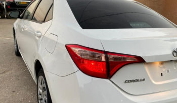 Toyota Corolla LE 2017 complet